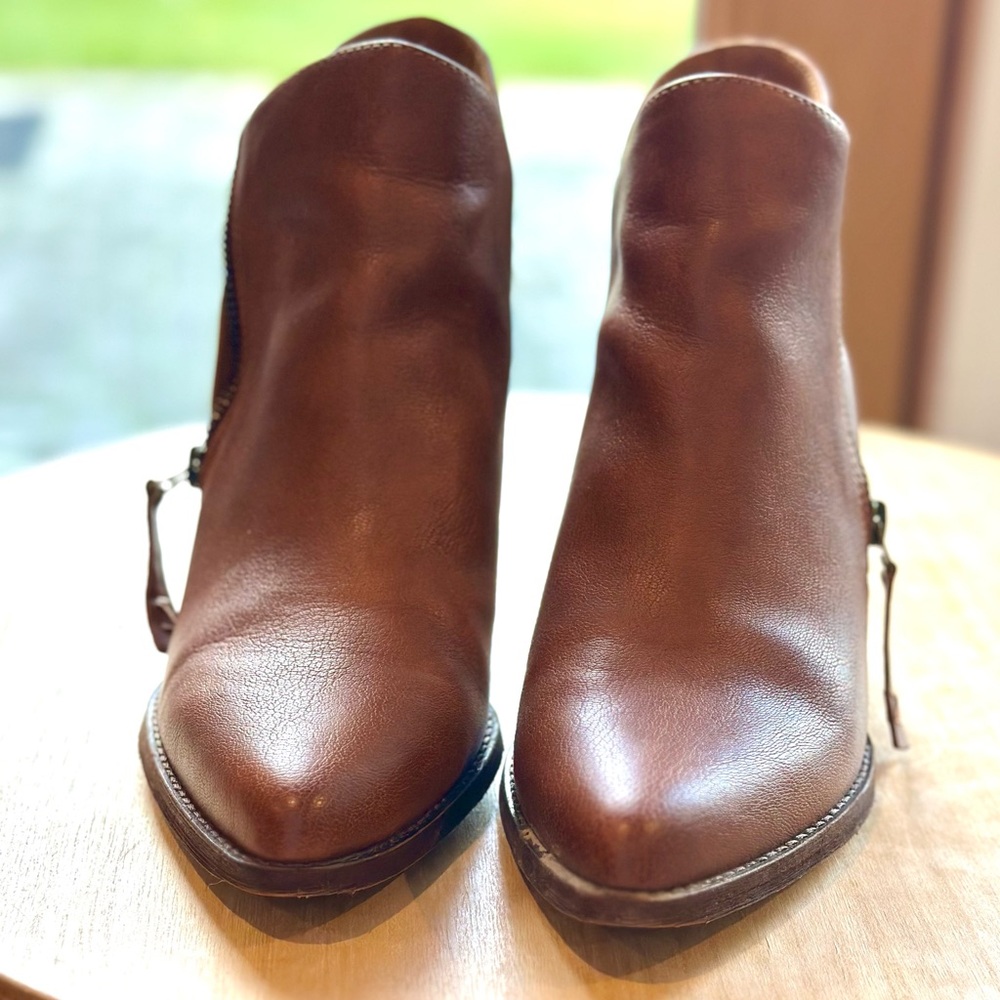 Zodiac Chestnut Ankle Booties